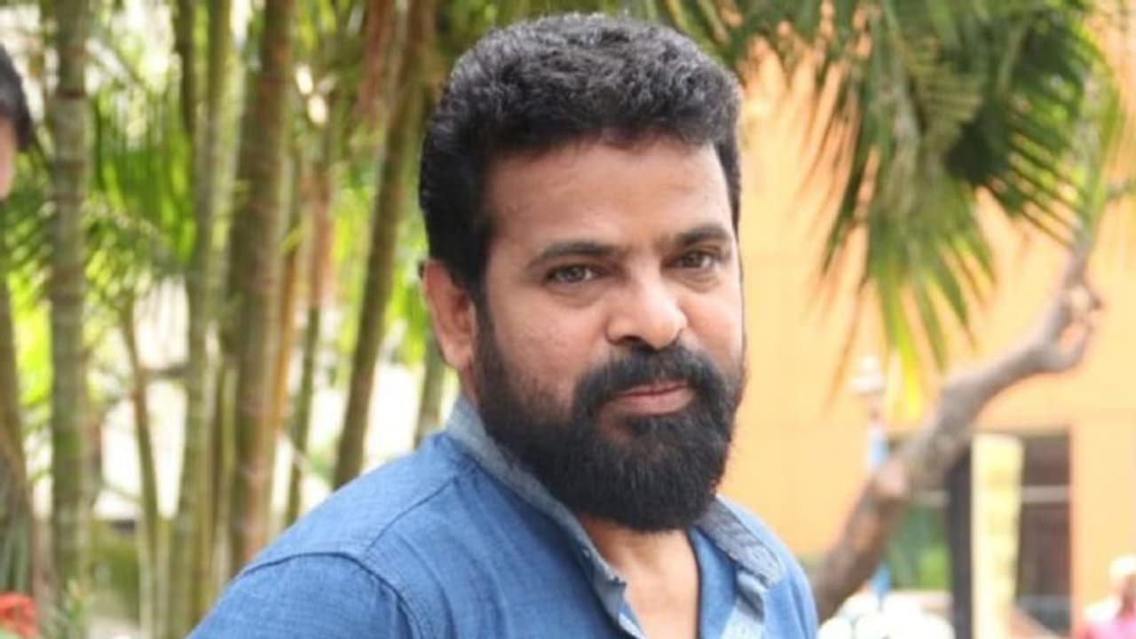 போதை பொருள் கடத்தல் விவகாரம்.. இது தான் என் நிலைப்பாடு.. இயக்குனர் அமீர் மீண்டும் விளக்கம்.. போதை பொருள் கடத்தல் விவகாரம்.. இது தான் என் நிலைப்பாடு.. இயக்குனர் அமீர் மீண்டும் விளக்கம்..