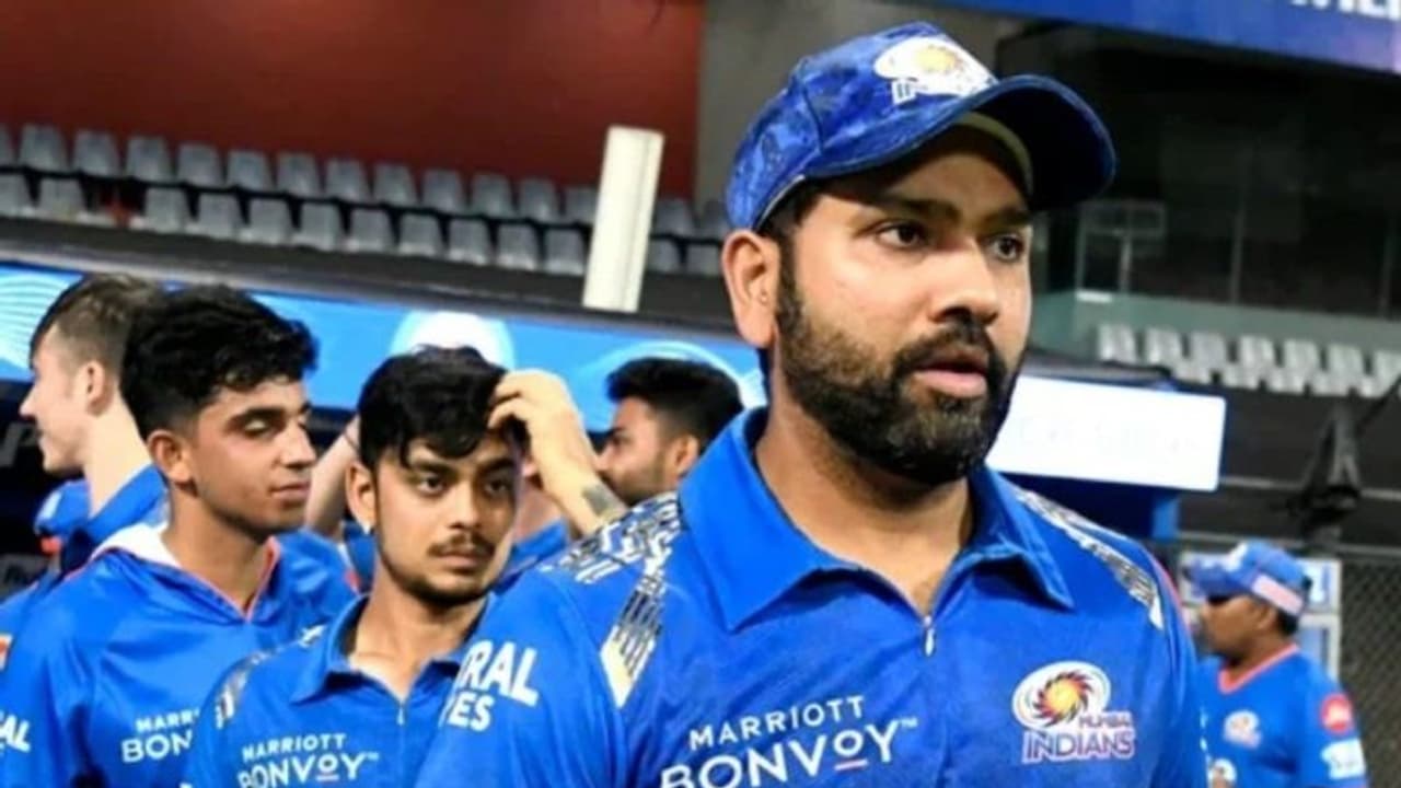 രോഹിത്തിനെ മാറ്റാന്‍ എന്തിനിത്ര തിടുക്കം, മുംബൈ ഇന്ത്യന്‍സിനെതിരെ രൂക്ഷ വിമര്‍ശനവുമായി മുന്‍ ഇന്ത്യൻ താരം