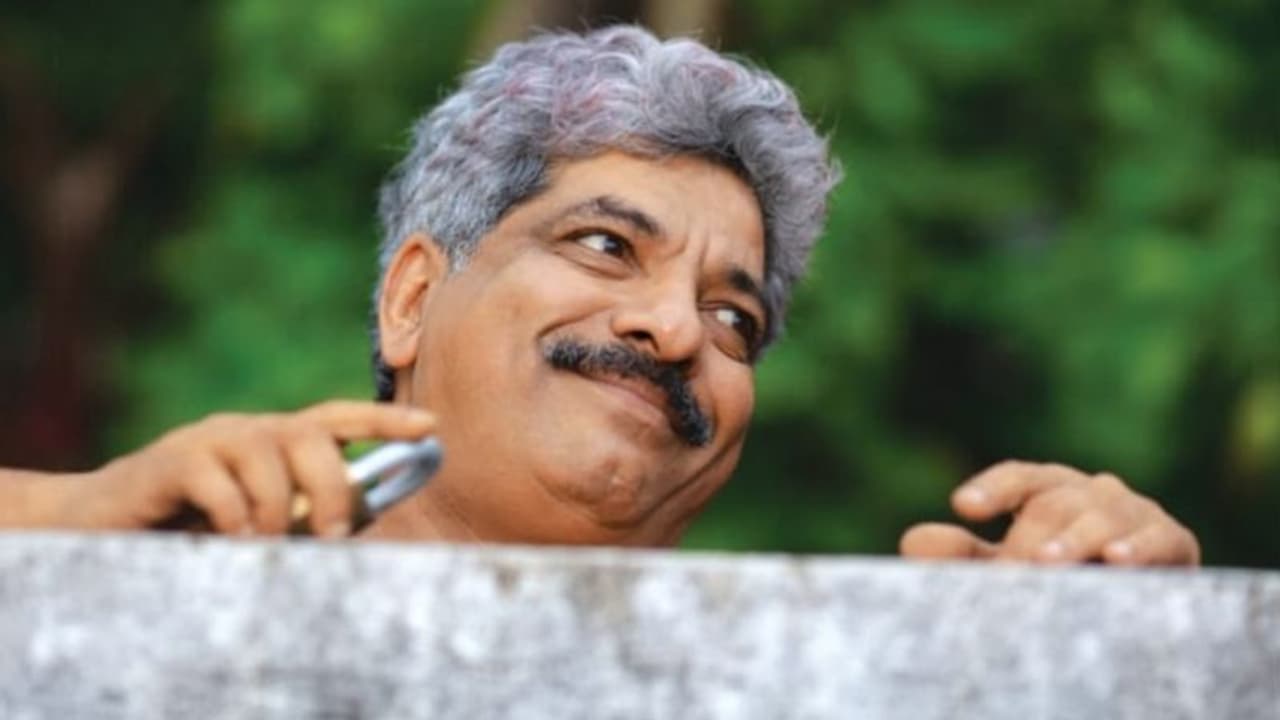 കേന്ദ്ര കഥാപാത്രമായി ജാഫര് ഇടുക്കി; 'മാംഗോ മുറി' വരുന്നു കേന്ദ്ര കഥാപാത്രമായി ജാഫര് ഇടുക്കി; 'മാംഗോ മുറി' വരുന്നു