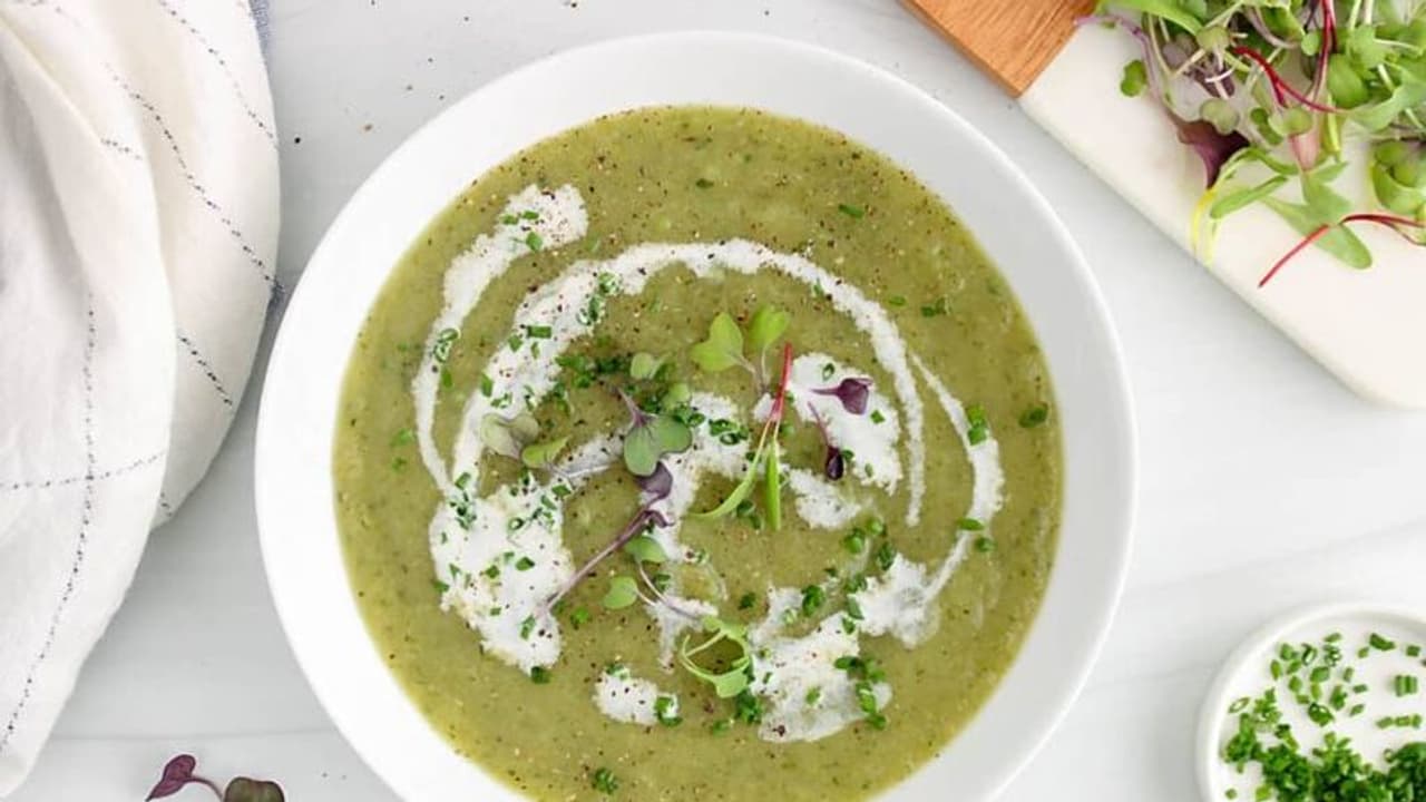 പ്രതിരോധശേഷി കൂട്ടാൻ സ്പെഷ്യൽ ചീര സൂപ്പ് ; ഈസി റെസിപ്പി 