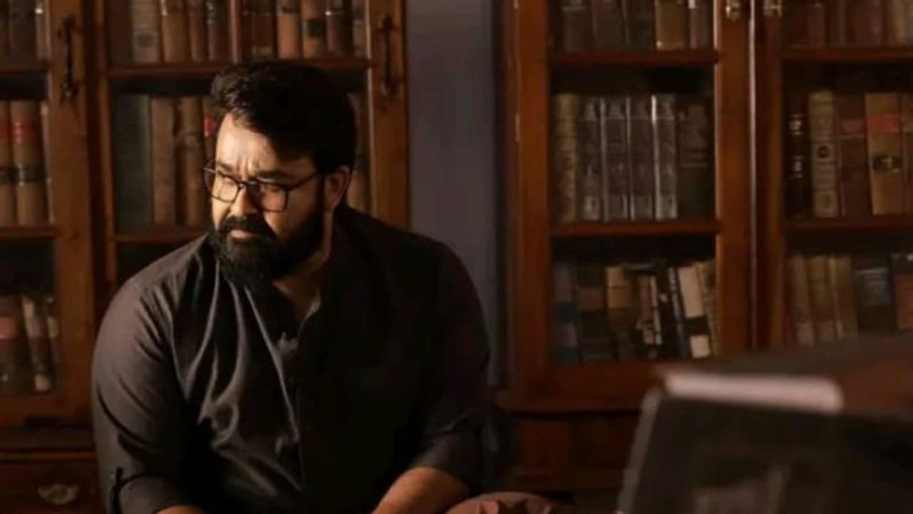 യുഎ സര്ട്ടിഫിക്കറ്റ്, മോഹൻലാല് വക്കീലാകുന്ന ചിത്രത്തിന്റെ റണ്ണിംഗ് ടൈമും പുറത്ത് യുഎ സര്ട്ടിഫിക്കറ്റ്, മോഹൻലാല് വക്കീലാകുന്ന ചിത്രത്തിന്റെ റണ്ണിംഗ് ടൈമും പുറത്ത്