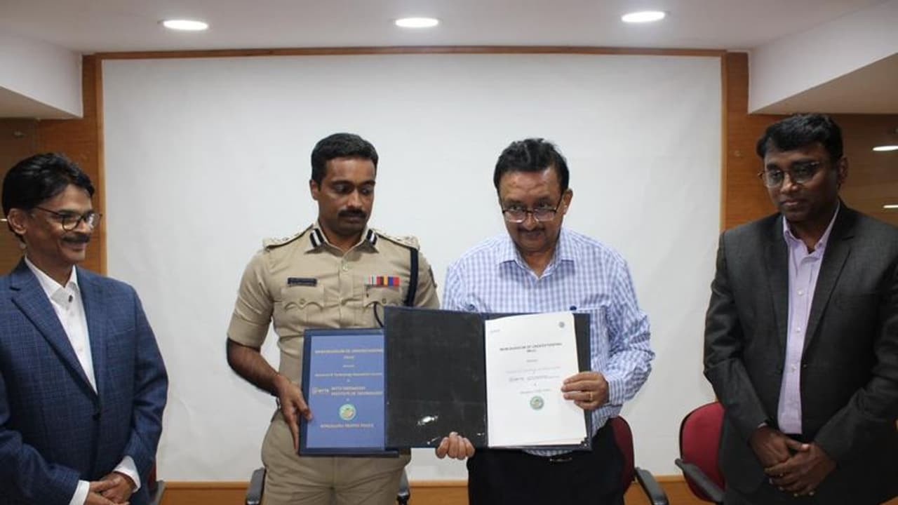 ಬೆಂಗಳೂರು ಟ್ರಾಫಿಕ್ ಸಮಸ್ಯೆಗೆ ಹೊಸ ತಂತ್ರಜ್ಞಾನ, ಪೊಲೀಸರ ಜೊತೆ ಕೈಜೋಡಿಸಿದ NMIT 