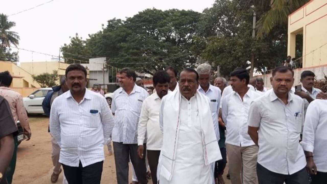 ಸರ್ಕಾರದ ಯೋಜನೆಗಳ ಸದ್ಬಳಕೆಯಿಂದ ಗ್ರಾಮೀಣಾಭಿವೃದ್ಧಿ ಸಾಧ್ಯ: ಶಾಸಕ ಸರ್ಕಾರದ ಯೋಜನೆಗಳ ಸದ್ಬಳಕೆಯಿಂದ ಗ್ರಾಮೀಣಾಭಿವೃದ್ಧಿ ಸಾಧ್ಯ: ಶಾಸಕ