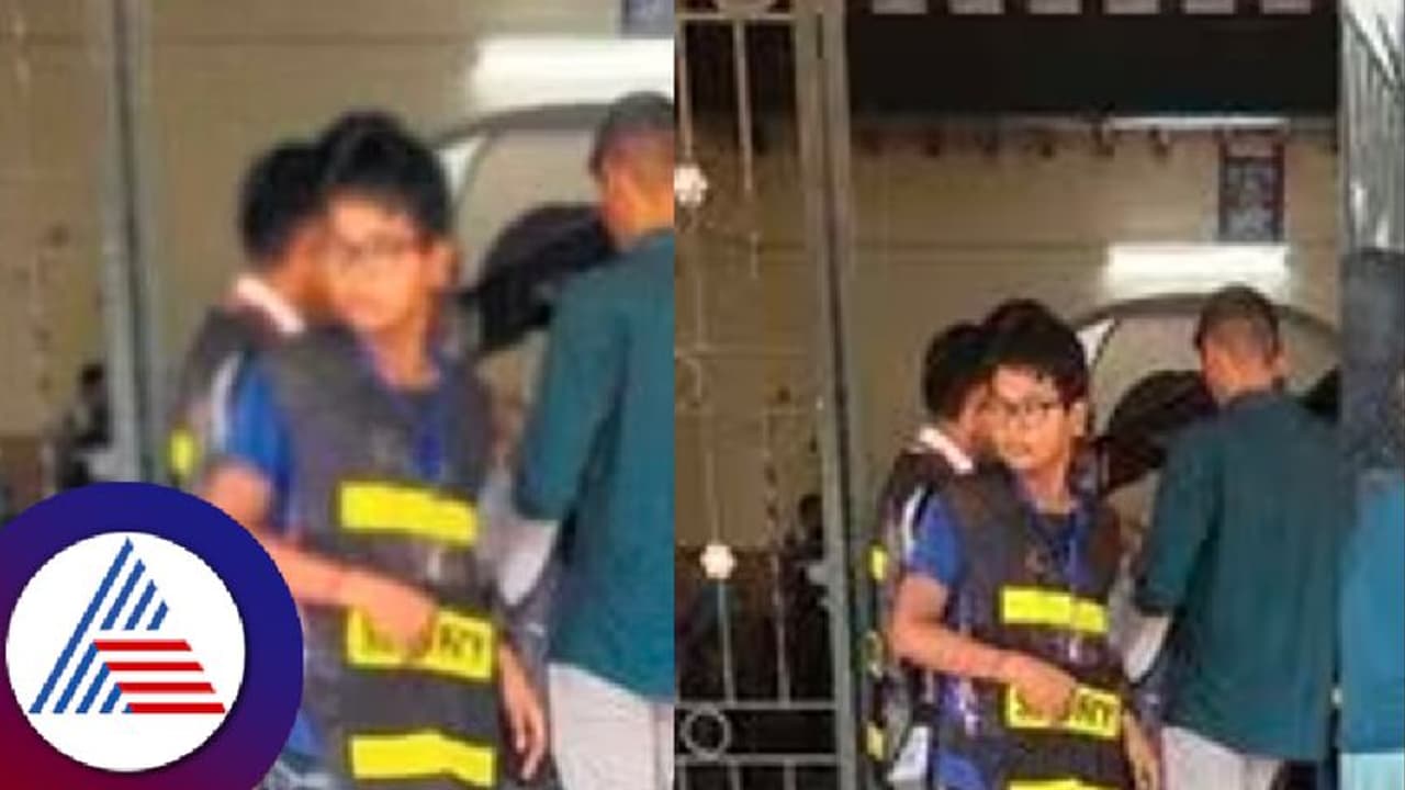 ಕೆಪಿಎಸ್ಸಿ ಪರೀಕ್ಷೆ ಎಡವಟ್ಟು:ಅಭ್ಯರ್ಥಿಗಳ ತಪಾಸಣೆಗೆ ಮಕ್ಕಳ ಬಳಕೆ! ಕೆಪಿಎಸ್ಸಿ ಪರೀಕ್ಷೆ ಎಡವಟ್ಟು:ಅಭ್ಯರ್ಥಿಗಳ ತಪಾಸಣೆಗೆ ಮಕ್ಕಳ ಬಳಕೆ!