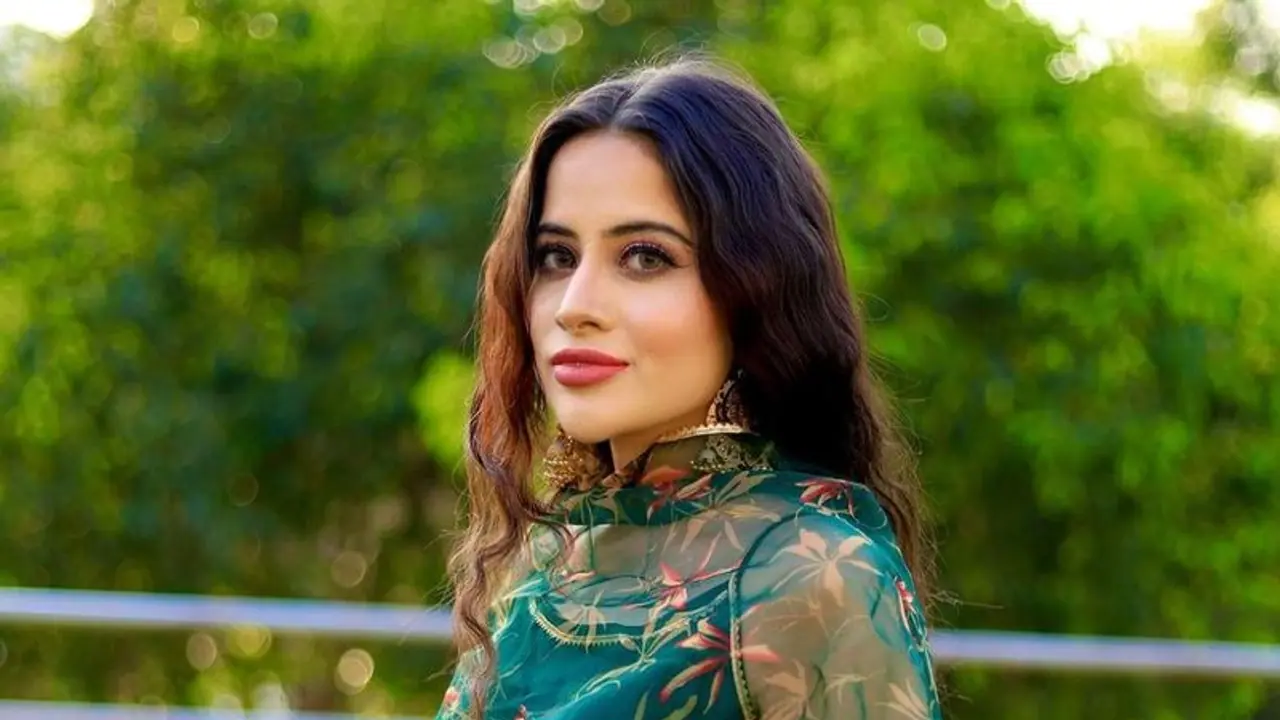 Urfi Javed's Instagram account gets suspended again, 'I get notification that my post has violated guidelines' Urfi Javed's Instagram account gets suspended again, 'I get notification that my post has violated guidelines'