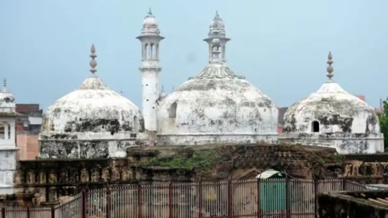 Gyanvapi judge claims he is receiving threats from international phone numbers