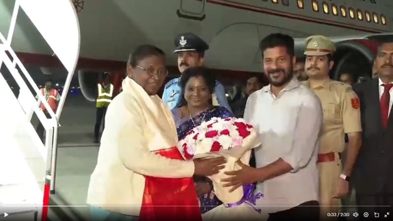 హైద్రాబాద్లో శీతాకాల విడిది: సంప్రదాయానికి తెరతీసింది తొలి రాష్ట్రపతి బాబు రాజేంద్రప్రసాద్ హైద్రాబాద్లో శీతాకాల విడిది: సంప్రదాయానికి తెరతీసింది తొలి రాష్ట్రపతి బాబు రాజేంద్రప్రసాద్