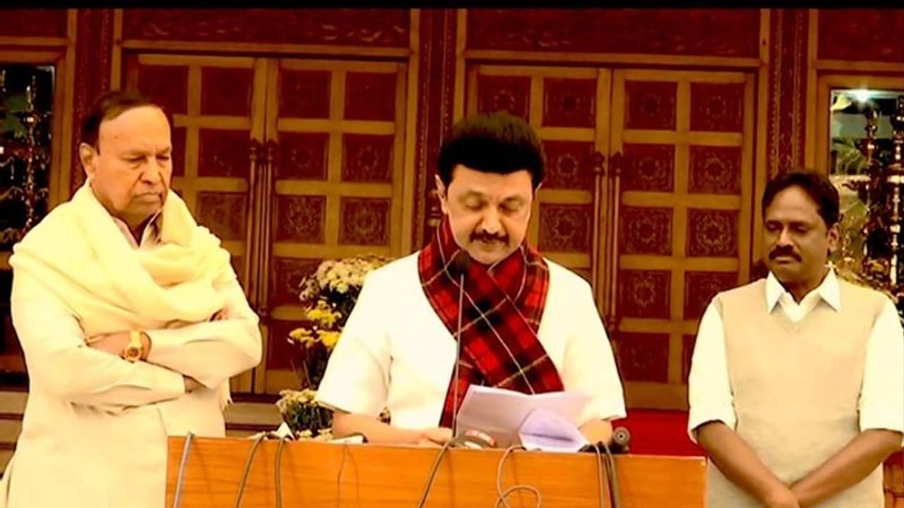 வானிலை ஆய்வு மையம் தாமதமாக எச்சரிக்கை: முதல்வர் ஸ்டாலின்! வானிலை ஆய்வு மையம் தாமதமாக எச்சரிக்கை: முதல்வர் ஸ்டாலின்!