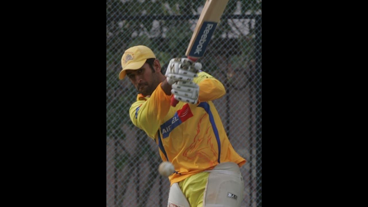 ശ്രദ്ധാകേന്ദ്രം 'തല', നേരത്തെയിറങ്ങുമോ, സ്റ്റാർ ബൗളർക്ക് പകരമാര്? ഇന്ന് സണ്‍റൈസേഴ്‍സ് സിഎസ്‍കെ ക്ലാസിക്