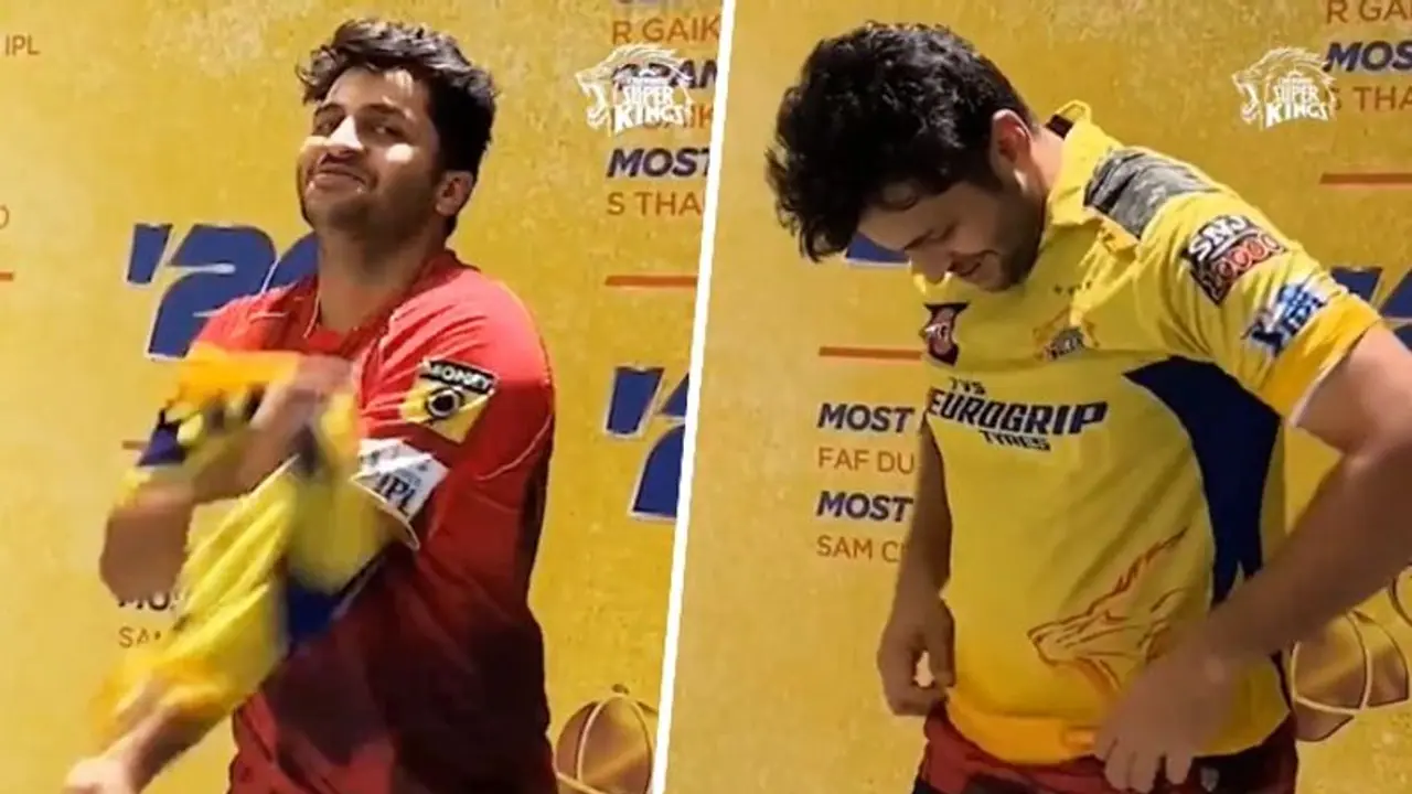 IPL 2024 Auction: 'Lord is back' Video of Shardul Thakur wearing CSK jersey after reunion goes viral (WATCH) IPL 2024 Auction: 'Lord is back' Video of Shardul Thakur wearing CSK jersey after reunion goes viral (WATCH)