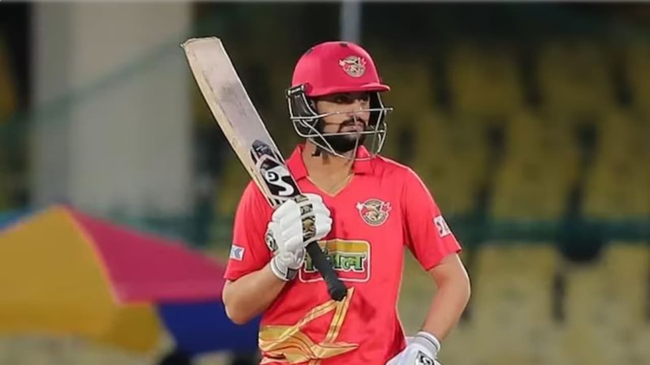 IPL 2024 Auction: Who is Sameer Rizvi, the 'right handed Suresh Raina' sold to CSK for Rs 8.40 crore? IPL 2024 Auction: Who is Sameer Rizvi, the 'right handed Suresh Raina' sold to CSK for Rs 8.40 crore?