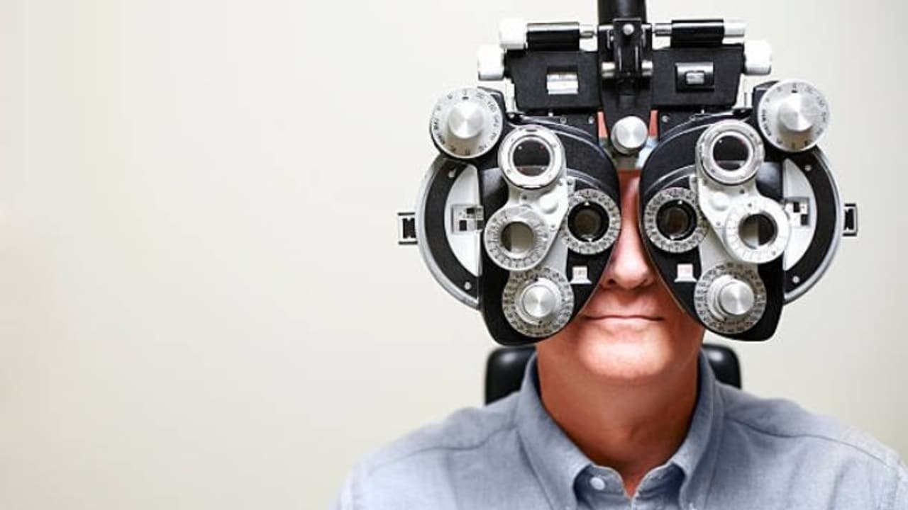 കണ്ണിനുള്ളില് തറഞ്ഞിരുന്ന മരച്ചീളുമായി ജീവിച്ചത് 15 വര്ഷം; ഇത് അപൂര്വ സംഭവം... കണ്ണിനുള്ളില് തറഞ്ഞിരുന്ന മരച്ചീളുമായി ജീവിച്ചത് 15 വര്ഷം; ഇത് അപൂര്വ സംഭവം...