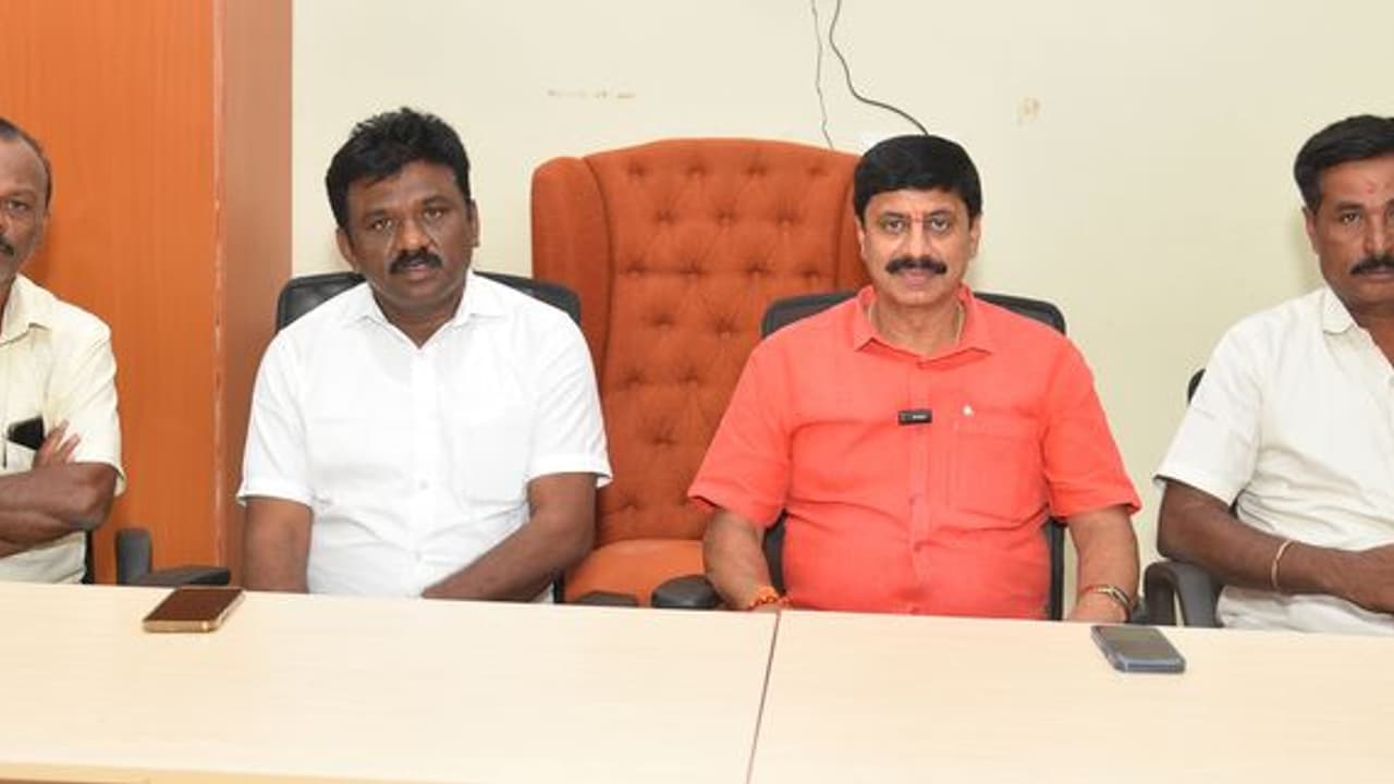 ರಾಜ್ಯ ಸರ್ಕಾರ ಶಿಕ್ಷಣ ಕ್ಷೇತ್ರವನ್ನು ಸಂಪೂರ್ಣ ನಿರ್ಲಕ್ಷಿಸಿದೆ : ವೈ.ಎ.ನಾರಾಯಣ ಸ್ವಾಮಿ ರಾಜ್ಯ ಸರ್ಕಾರ ಶಿಕ್ಷಣ ಕ್ಷೇತ್ರವನ್ನು ಸಂಪೂರ್ಣ ನಿರ್ಲಕ್ಷಿಸಿದೆ : ವೈ.ಎ.ನಾರಾಯಣ ಸ್ವಾಮಿ