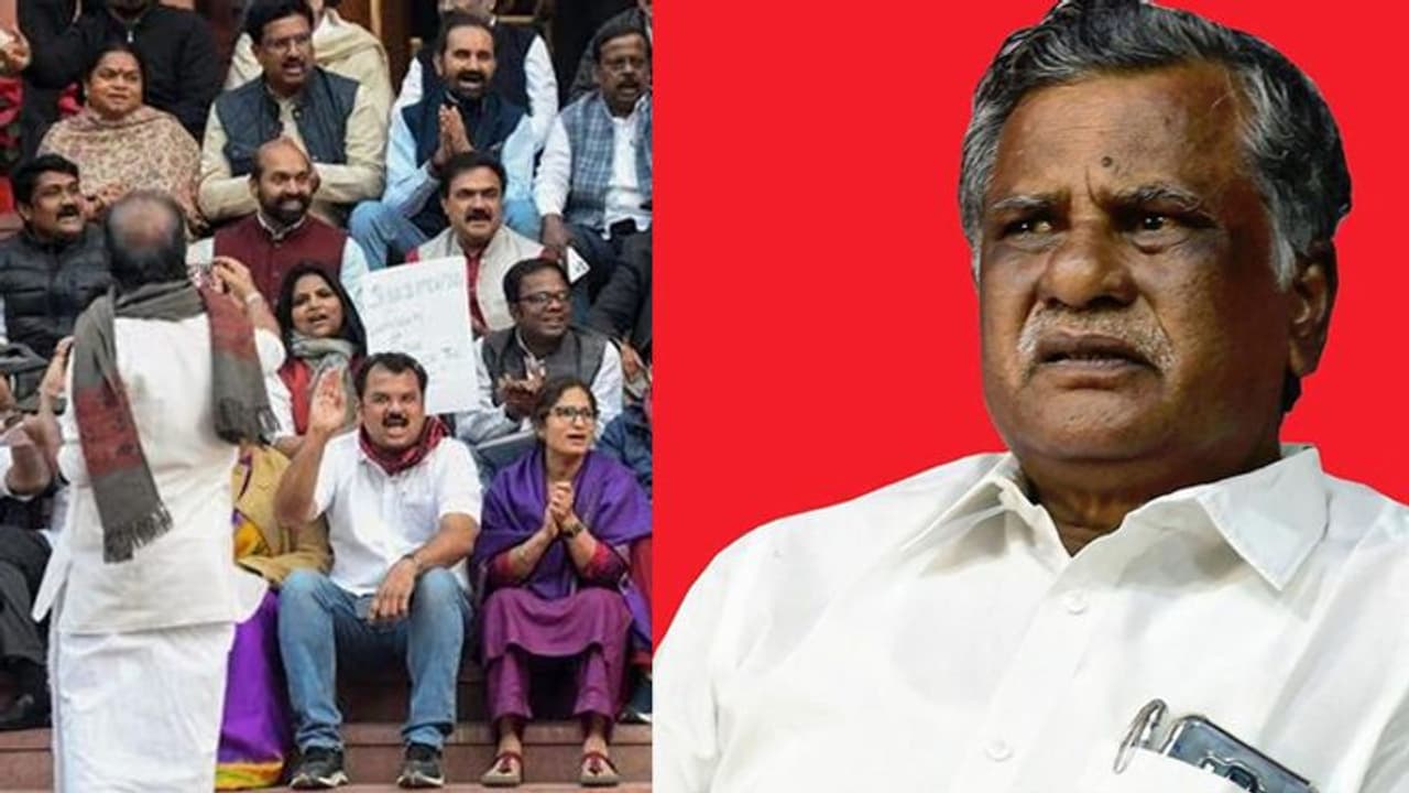 நியாயம் கேட்ட எதிர்கட்சி எம்.பி.க்கள் 142 பேர் இடைநீக்கம்.. ஏதேச்சதிகாரத்தின் உச்சம்.. கொதிக்கும் முத்தரசன்!