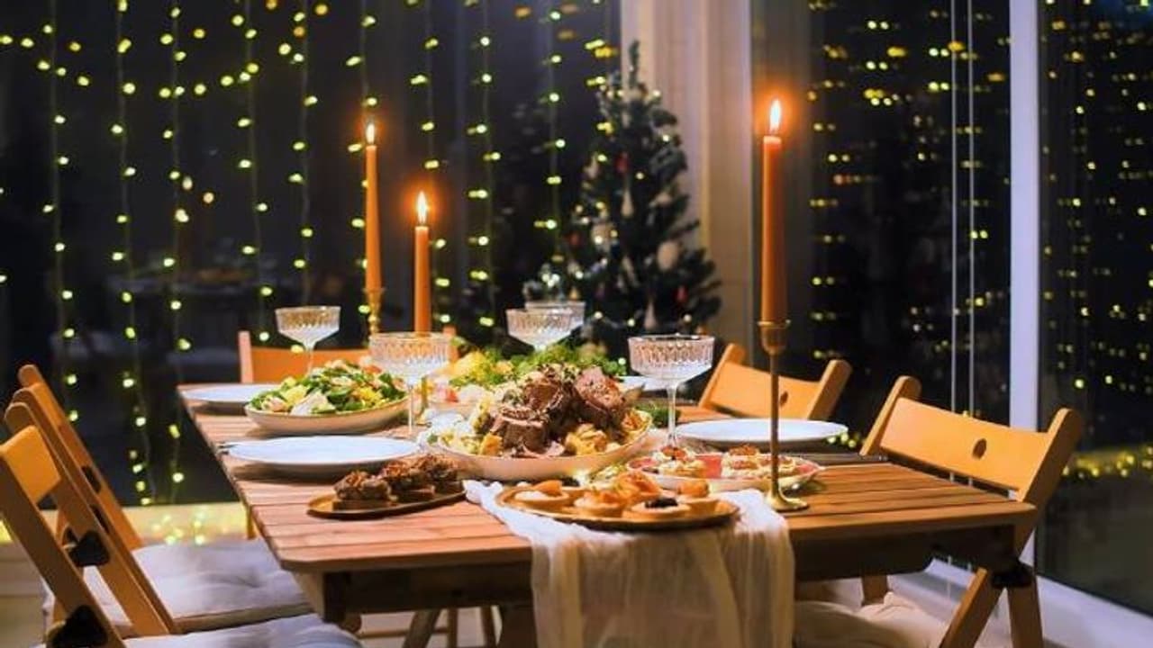 അമ്മൂമ്മയുടെ ചെലവുചുരുക്കൽ സൂത്രം കൊള്ളാം, ക്രിസ്മസ് ഡിന്നറിന് മക്കൾക്കും കൊച്ചുമക്കൾക്കും ഫീസ് അമ്മൂമ്മയുടെ ചെലവുചുരുക്കൽ സൂത്രം കൊള്ളാം, ക്രിസ്മസ് ഡിന്നറിന് മക്കൾക്കും കൊച്ചുമക്കൾക്കും ഫീസ്