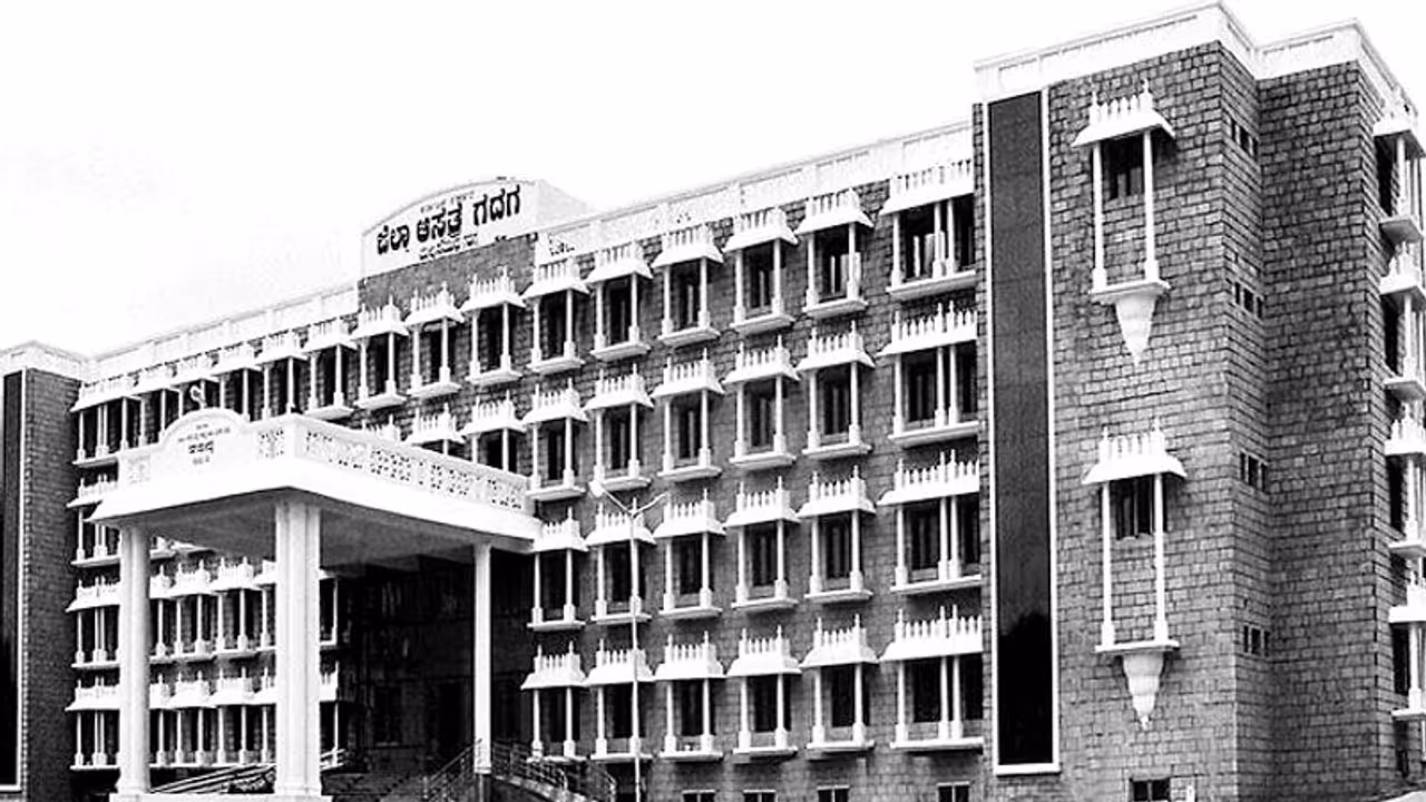 ಕೊರೋನಾತಂಕ: ಗದಗ ಜಿಲ್ಲೆಯಲ್ಲಿ ಸಿದ್ಧವಿದೆ 80 ಐಸೋಲೇಶನ್ ಬೆಡ್ ಕೊರೋನಾತಂಕ: ಗದಗ ಜಿಲ್ಲೆಯಲ್ಲಿ ಸಿದ್ಧವಿದೆ 80 ಐಸೋಲೇಶನ್ ಬೆಡ್