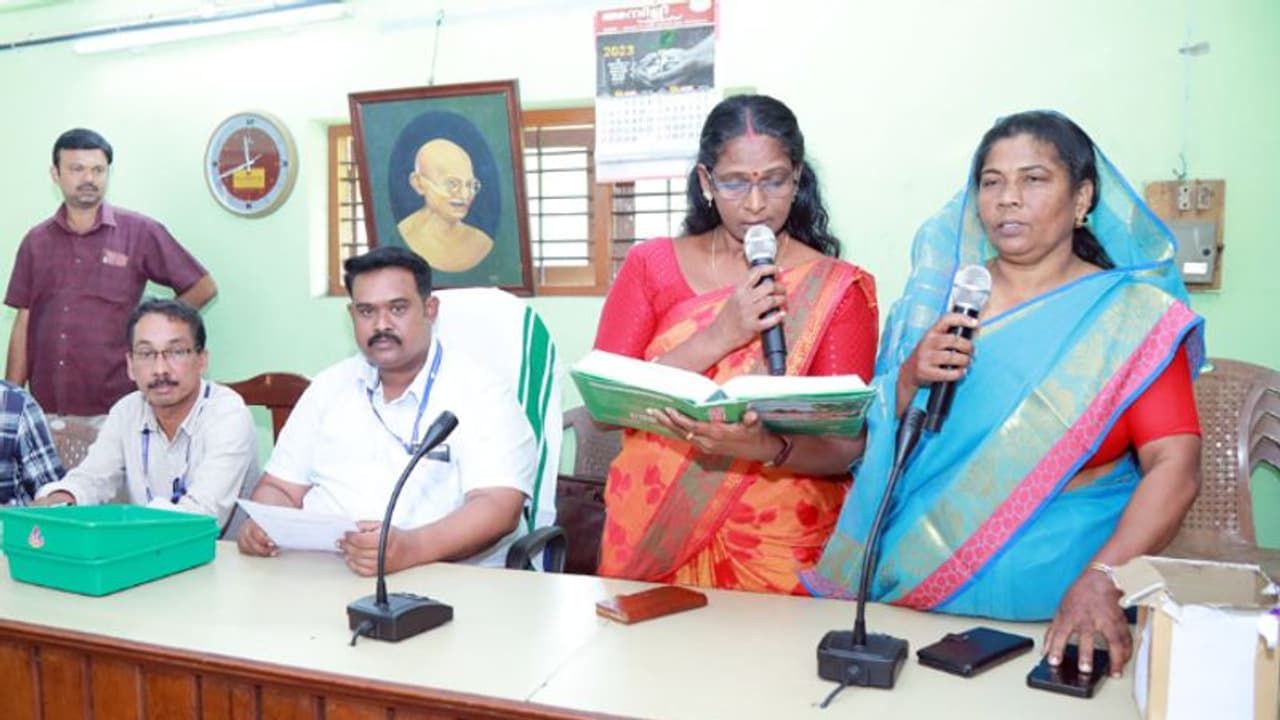 മാന്നാറിൽ ഭാഗ്യം തുണച്ചു; നറുക്കെടുപ്പിൽ എൽഡിഎഫിന് വിജയം, സെലീന നൗഷാദ് വൈസ് പ്രസിഡന്‍റ്