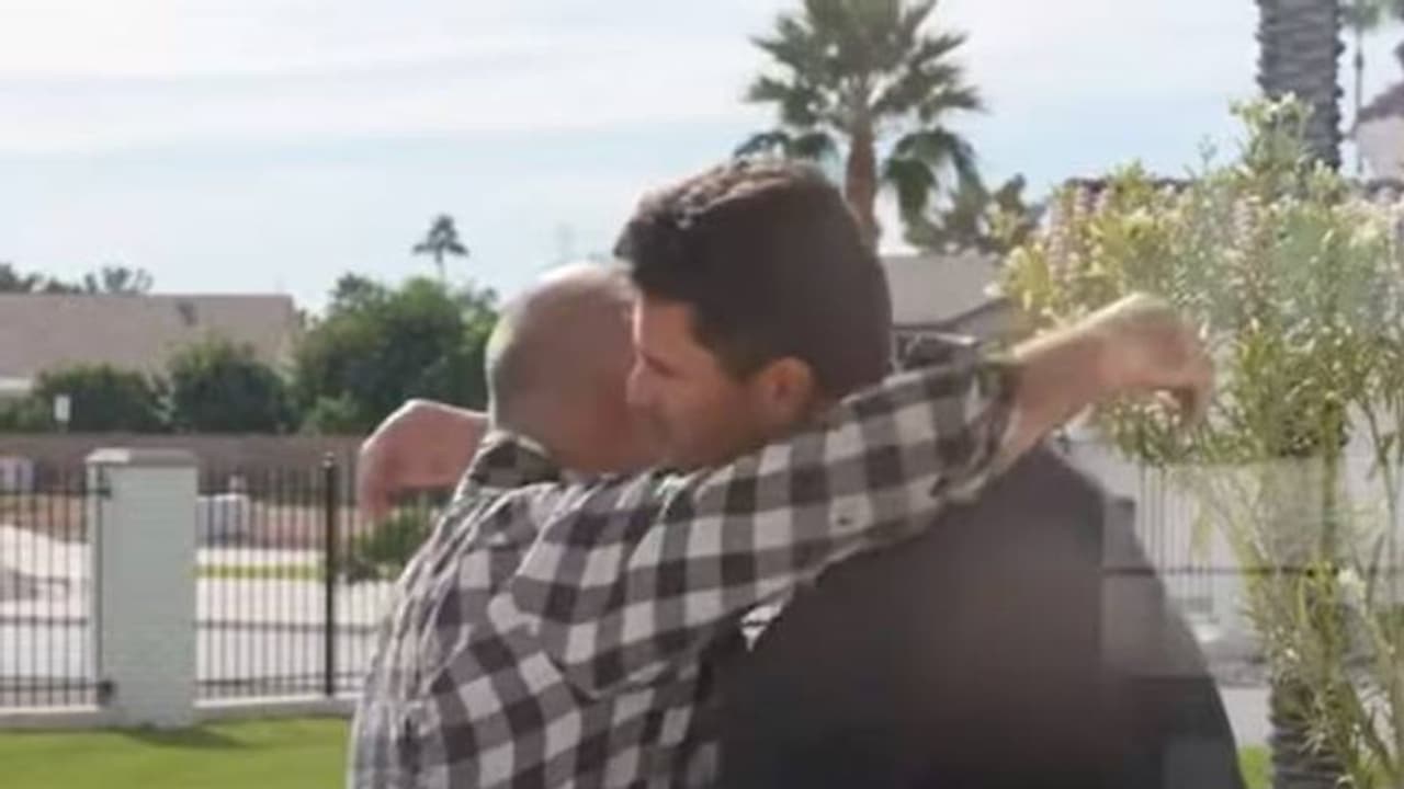 എന്നാലും ഇതെങ്ങനെ? യൂട്യൂബർ തന്ന സമ്മാനം കണ്ട് ഞെട്ടി ഡെലിവറി ജോലിക്കാർ..! എന്നാലും ഇതെങ്ങനെ? യൂട്യൂബർ തന്ന സമ്മാനം കണ്ട് ഞെട്ടി ഡെലിവറി ജോലിക്കാർ..!