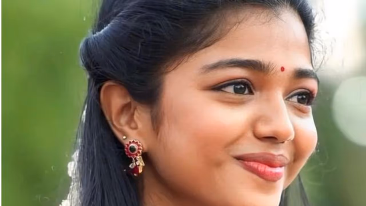 ബിഗ് ബോസിലേക്ക് ആ ജനപ്രിയ താരം?, അമലാ ഷാജിയും പട്ടികയില് ബിഗ് ബോസിലേക്ക് ആ ജനപ്രിയ താരം?, അമലാ ഷാജിയും പട്ടികയില്