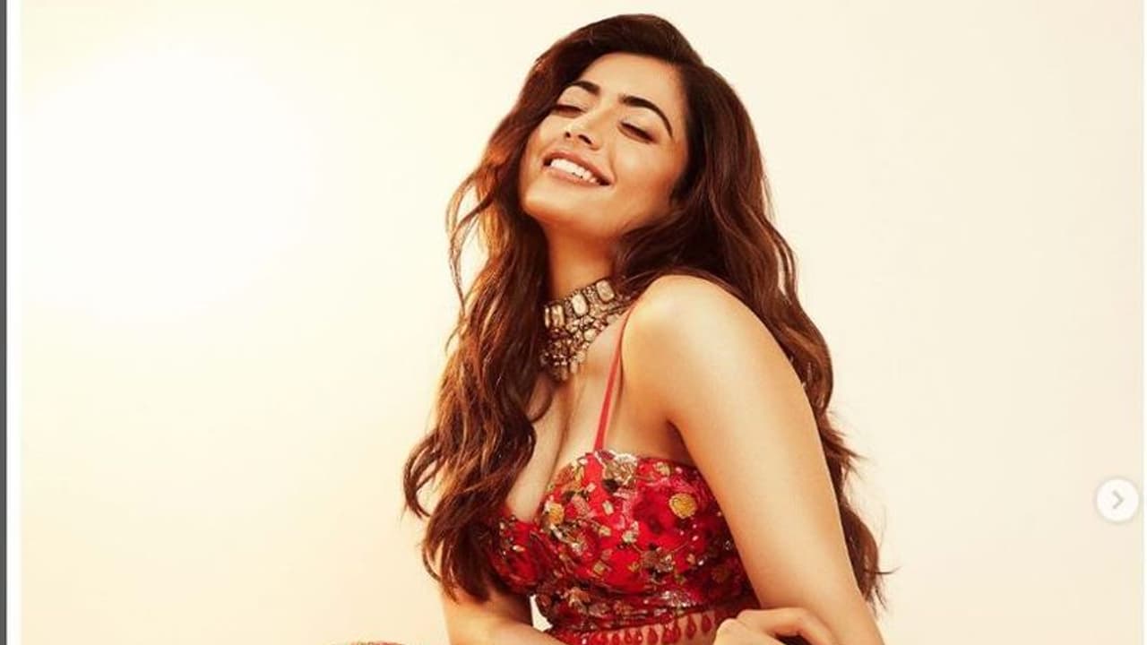 ಬೇರೊಬ್ಬಳು ಬಾಲಿವುಡ್ ನಾಯಕಿಗೆ ಕೊಕ್ ಕೊಡಿಸಿ ಅನಿಮಲ್ 'ಗೀತಾಂಜಲಿ'ಯಾದ್ರಾ ರಶ್ಮಿಕಾ ಮಂದಣ್ಣ!