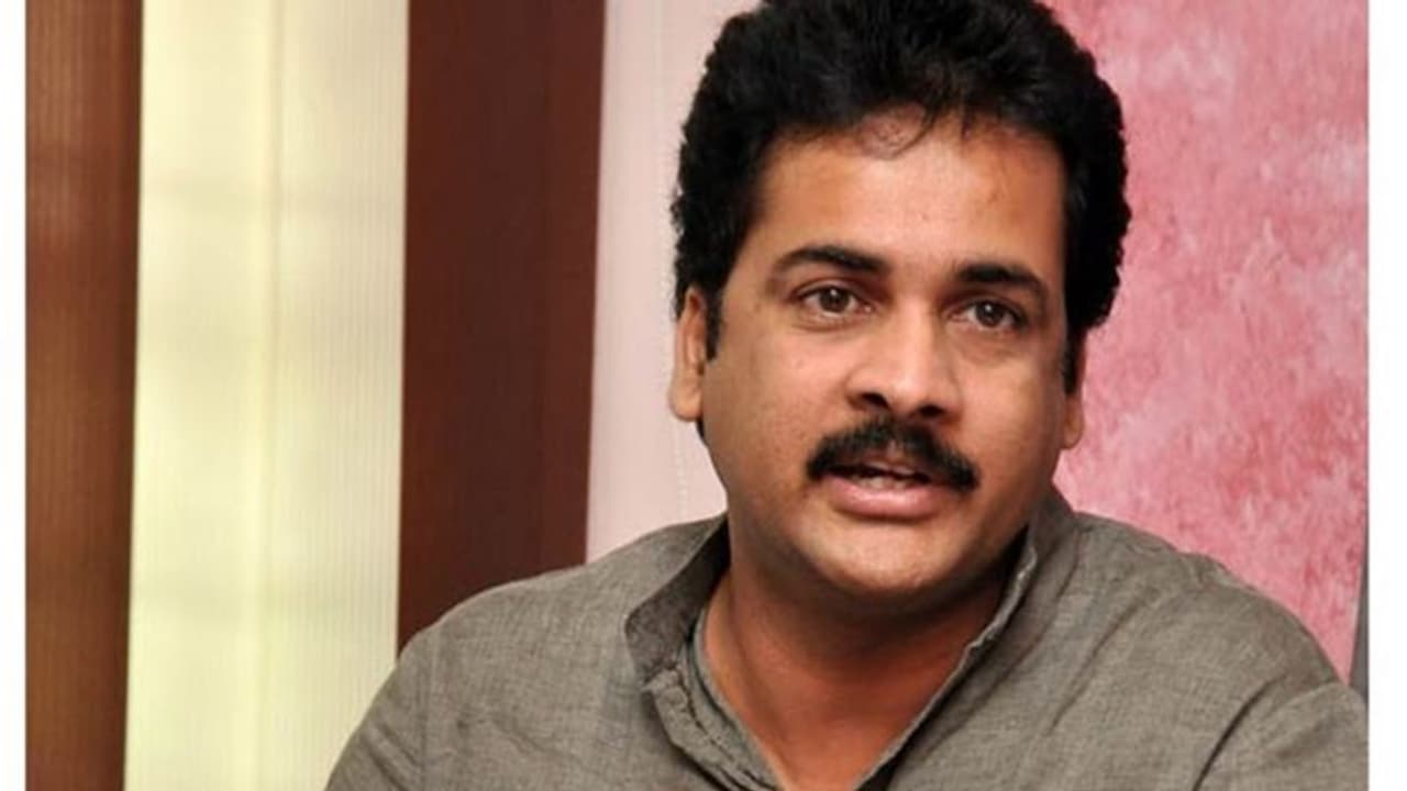 అలా జరిగేంత వరకు ఈ రాజకీయాలు మారవు.. సినీ నటుడు శివాజీ 