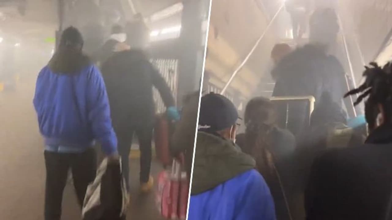 On Christmas eve, fire in New York subway causes chaos; several injured (WATCH)