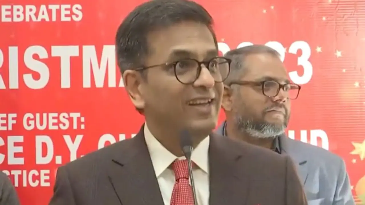 CJI DY Chandrachud singing carols during Christmas celebrations in Supreme Court sparks outburst (WATCH) CJI DY Chandrachud singing carols during Christmas celebrations in Supreme Court sparks outburst (WATCH)