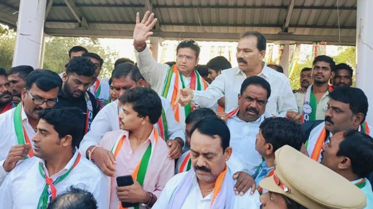 Singareni Election 2023 : కార్మిక బిడ్డలకు ఉద్యోగాలు... పేరెంట్స్ కు రేషన్, పెన్షన్ : కాంగ్రెస్ సర్కార్ వరాలు