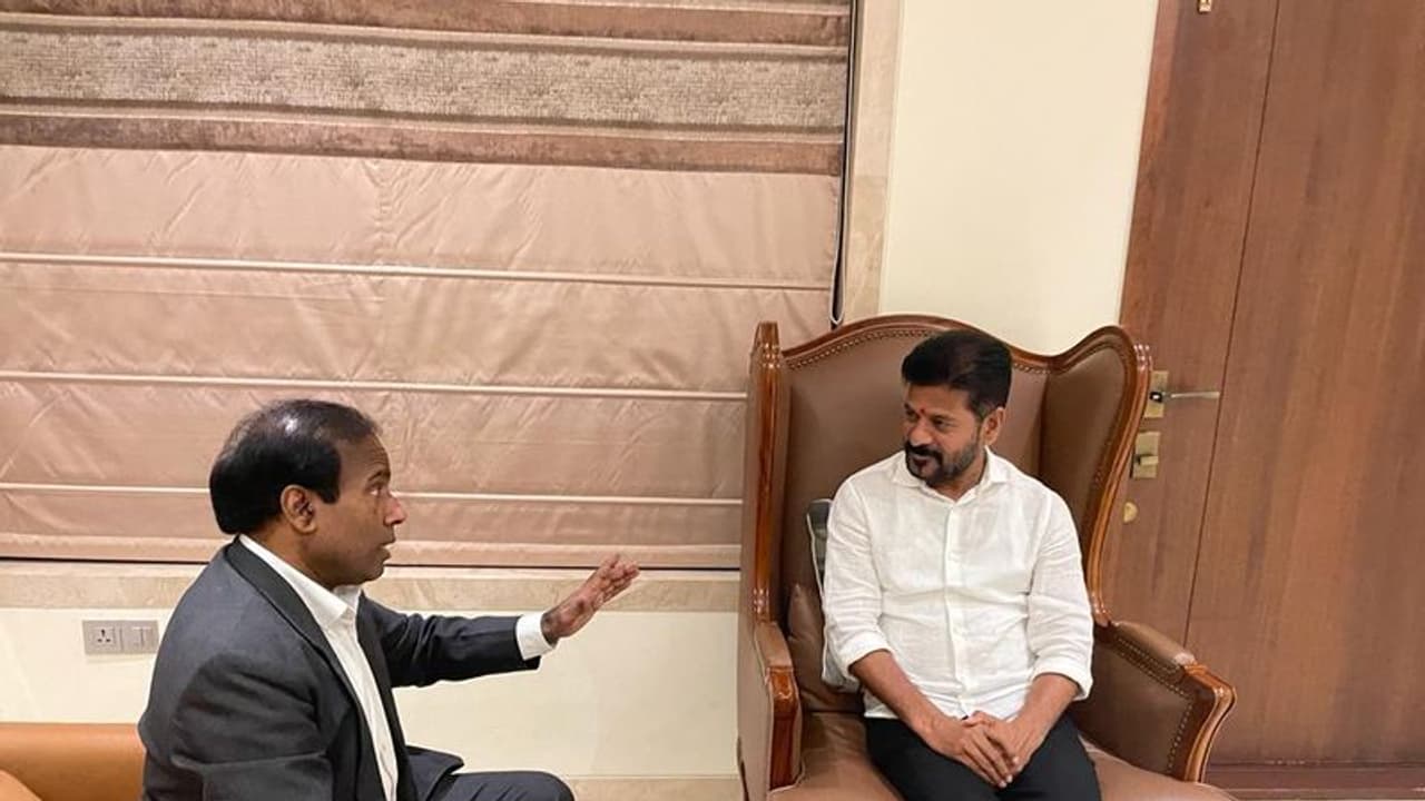 KA Paul: సీఎం రేవంత్ రెడ్డితో కేఏ పాల్ భేటీ.. దేనికోసం కలిశారంటే? KA Paul: సీఎం రేవంత్ రెడ్డితో కేఏ పాల్ భేటీ.. దేనికోసం కలిశారంటే?