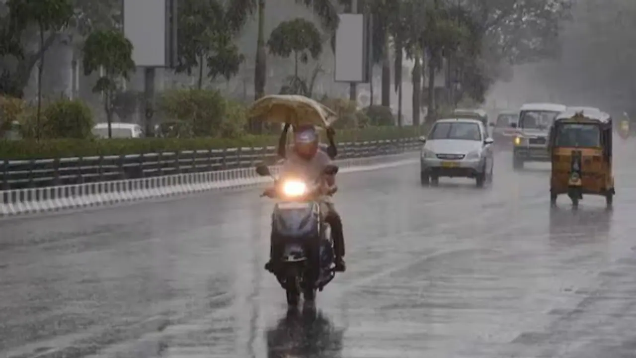 தென்மேற்கு பருவக்காற்று தேனி பக்கம் வீசும்போது சாரல்; தென் மாவட்ட மக்களுக்கு வாட்டும் வெயிலில் குட்நியூஸ் தென்மேற்கு பருவக்காற்று தேனி பக்கம் வீசும்போது சாரல்; தென் மாவட்ட மக்களுக்கு வாட்டும் வெயிலில் குட்நியூஸ்