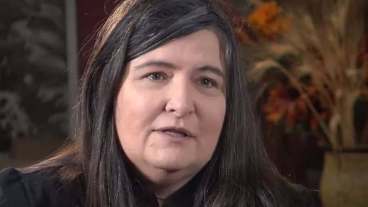 கடுமையான தலைவலிக்காக சிகிச்சைக்கு சென்ற பெண்.. பின்னர் நடந்த அதிர்ச்சி சம்பவம்.. கடுமையான தலைவலிக்காக சிகிச்சைக்கு சென்ற பெண்.. பின்னர் நடந்த அதிர்ச்சி சம்பவம்..