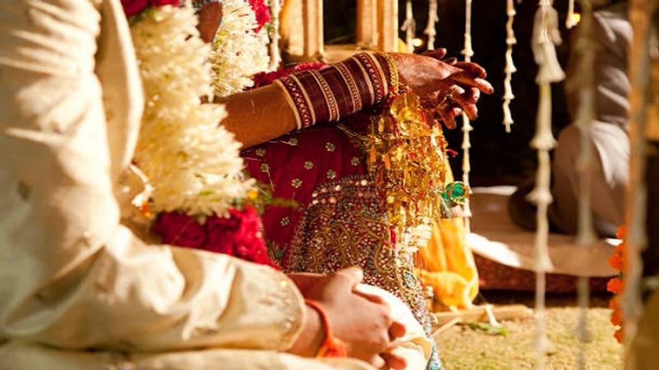 बारातियों को परोसे गए मटन में नहीं थी हड्डी, दूल्हे के घर वालों ने रद्द कर दी शादी