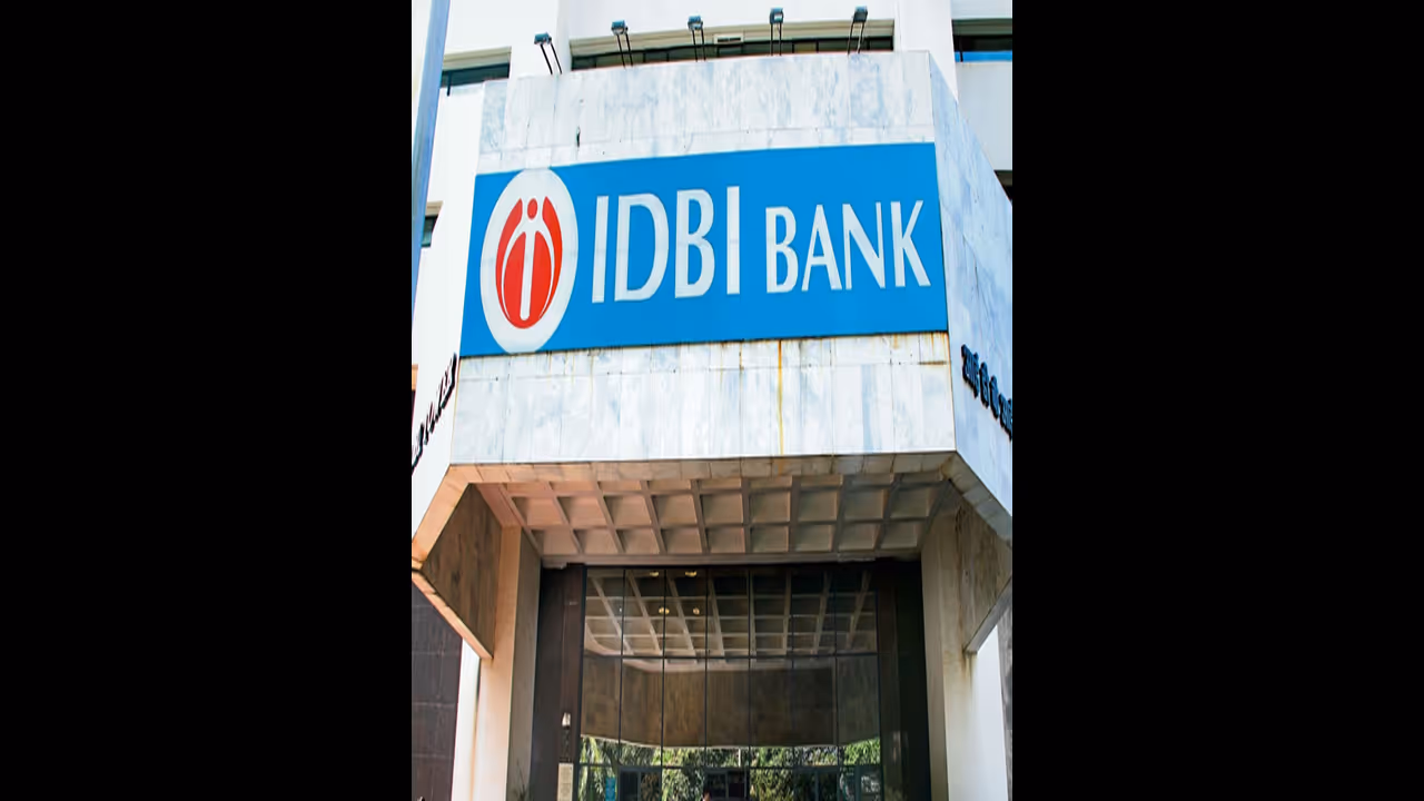 ಬ್ಯಾಂಕ್ ಉದ್ಯೋಗಿಯಾಗಲು ಬಯಸುವವರಿಗೆ ಭರ್ಜರಿ ಅವಕಾಶ, ಜೂನಿಯರ್ ಅಸಿಸ್ಟೆಂಟ್ ಹುದ್ದೆಗೆ ನೇಮಕಾತಿ ಬ್ಯಾಂಕ್ ಉದ್ಯೋಗಿಯಾಗಲು ಬಯಸುವವರಿಗೆ ಭರ್ಜರಿ ಅವಕಾಶ, ಜೂನಿಯರ್ ಅಸಿಸ್ಟೆಂಟ್ ಹುದ್ದೆಗೆ ನೇಮಕಾತಿ