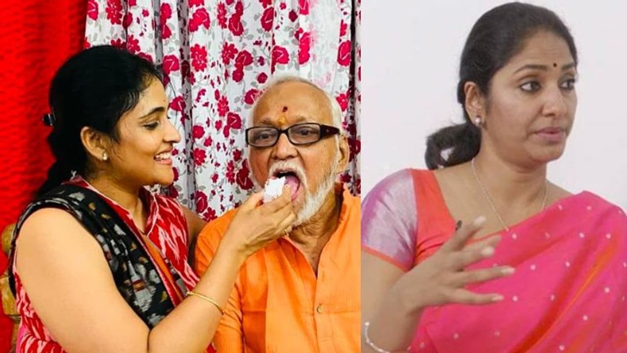 యాంకర్ గాయత్రీ భార్గవి ఇంట్లో తీవ్ర విషాదం.. నటి ఝాన్సీ ఎమోషనల్ కామెంట్స్ యాంకర్ గాయత్రీ భార్గవి ఇంట్లో తీవ్ర విషాదం.. నటి ఝాన్సీ ఎమోషనల్ కామెంట్స్