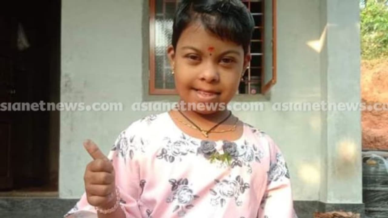 എൻഡോസൾഫാൻ ദുരിതബാധിതയായ 12 വയസുകാരി മരിച്ചു എൻഡോസൾഫാൻ ദുരിതബാധിതയായ 12 വയസുകാരി മരിച്ചു