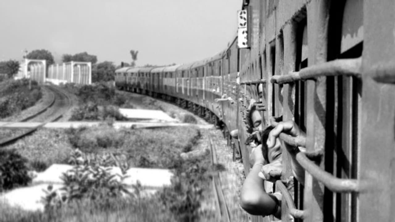 ട്രെയിൻ 9 മണിക്കൂർ വൈകി; ഒടുവിൽ 4,500 രൂപ മുടക്കി ടാക്സി പിടിച്ചതായി യാത്രക്കാരന്റെ കുറിപ്പ് ! ട്രെയിൻ 9 മണിക്കൂർ വൈകി; ഒടുവിൽ 4,500 രൂപ മുടക്കി ടാക്സി പിടിച്ചതായി യാത്രക്കാരന്റെ കുറിപ്പ് !