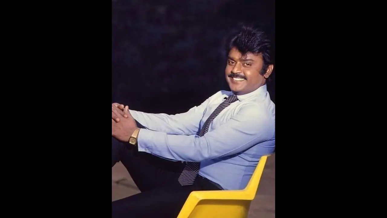 இளைய மகனுக்கு சவுக்கத் அலி என்று பெயர் வைத்த விஜயகாந்த்.. பின்னர் ஏன் மாற்றினார் தெரியுமா? இளைய மகனுக்கு சவுக்கத் அலி என்று பெயர் வைத்த விஜயகாந்த்.. பின்னர் ஏன் மாற்றினார் தெரியுமா?