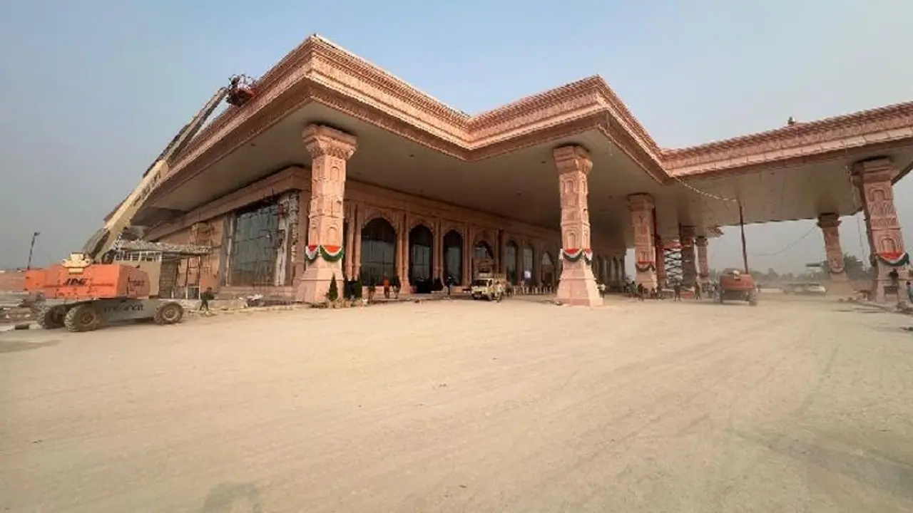 Ayodhya New Airport : అయోధ్యలో నూతనంగా నిర్మించిన విమానాశ్రయానికి ఏం పేరు పెట్టారో తెలుసా? 