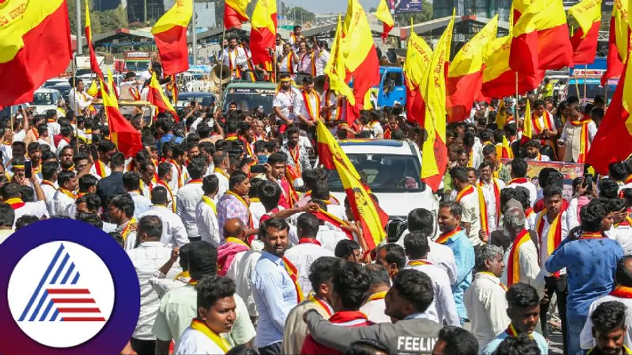 ಕನ್ನಡ ಸಂಘಟನೆಗಳನ್ನು ಒಗ್ಗೂಡಿಸಿದ ಫಲಕ ಚಳವಳಿ! ಕನ್ನಡ ಸಂಘಟನೆಗಳನ್ನು ಒಗ್ಗೂಡಿಸಿದ ಫಲಕ ಚಳವಳಿ!