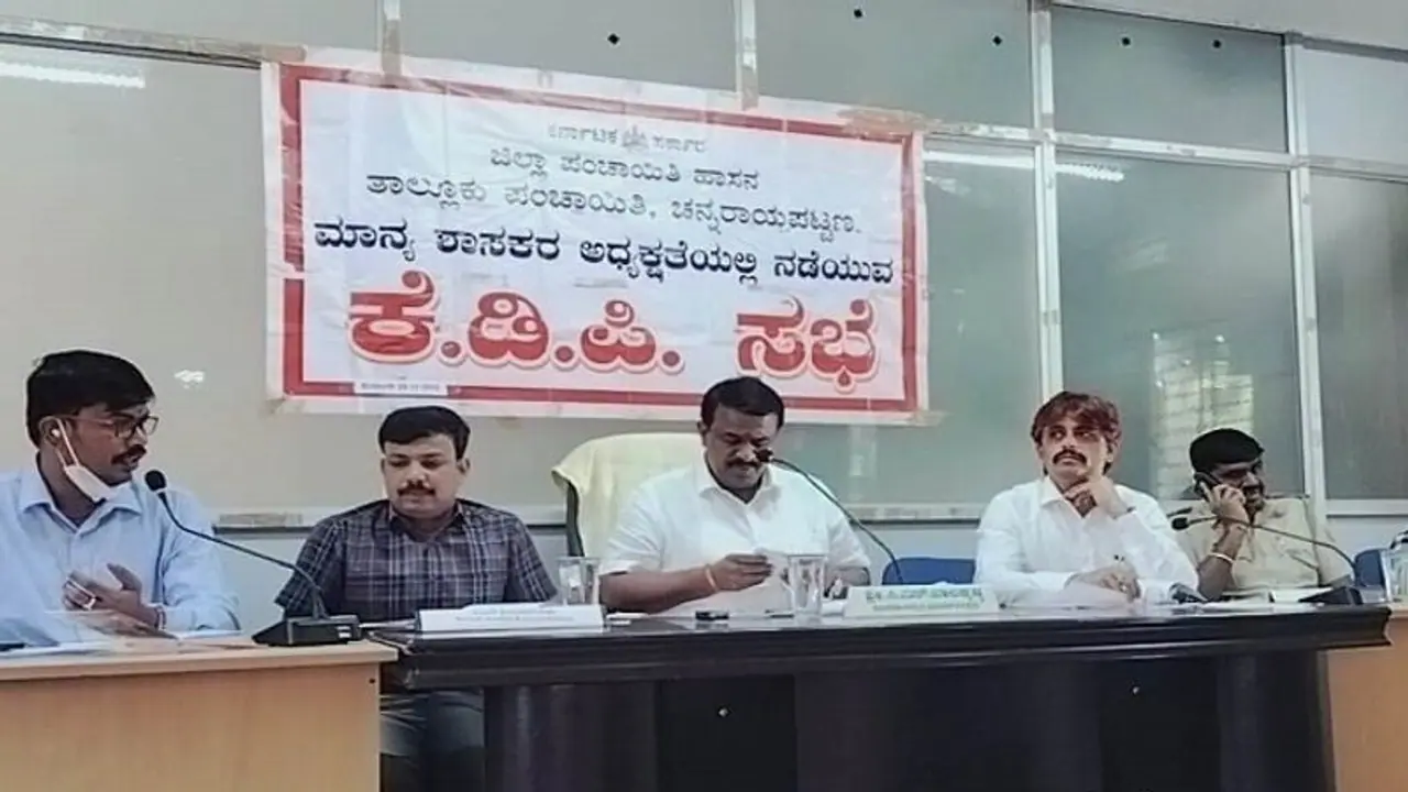 ಸಿದ್ದು ಸರ್ಕಾರದ ನಡೆಯಿಂದ ನೆಮ್ಮದಿಯಿಲ್ಲದಂತಾಗಿದೆ: ಶಾಸಕ ಬಾಲಕೃಷ್ಣ ಸಿದ್ದು ಸರ್ಕಾರದ ನಡೆಯಿಂದ ನೆಮ್ಮದಿಯಿಲ್ಲದಂತಾಗಿದೆ: ಶಾಸಕ ಬಾಲಕೃಷ್ಣ