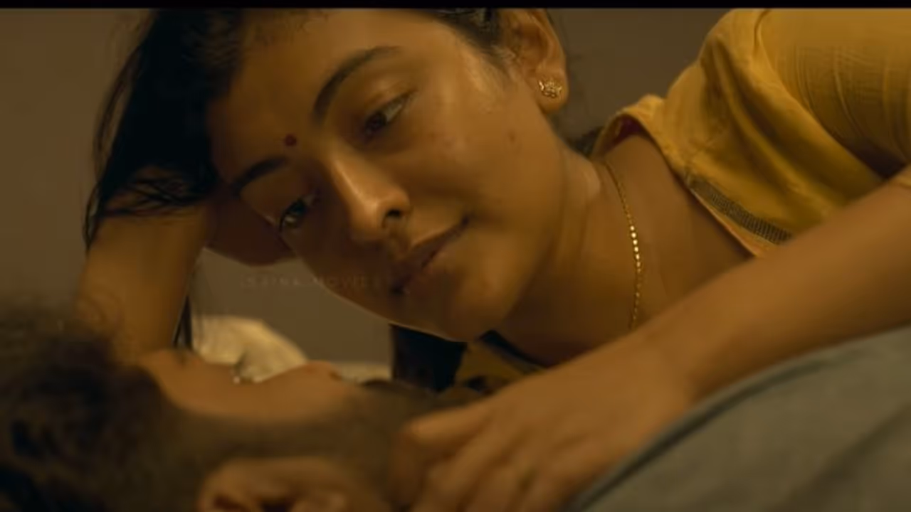 ഒടിടിയില് എന്ന് കാണാം? അവസാനം 'ഉടല്' ഒടിടി റിലീസ് തീയതി എത്തി, ഒപ്പം സ്പെഷല് ട്രെയ്ലറും ഒടിടിയില് എന്ന് കാണാം? അവസാനം 'ഉടല്' ഒടിടി റിലീസ് തീയതി എത്തി, ഒപ്പം സ്പെഷല് ട്രെയ്ലറും