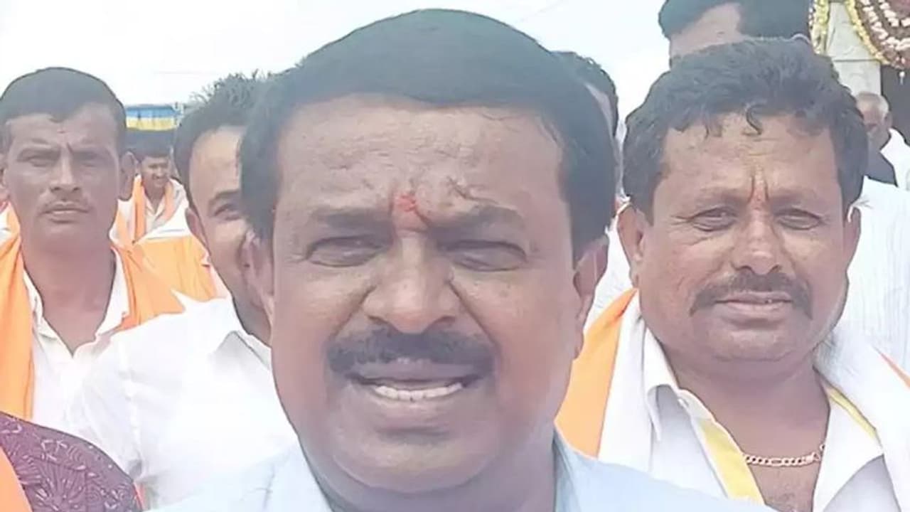 ಗ್ಯಾರಂಟಿ ಯೋಜನೆಗಳಿಗೆ ಎಸಿಪಿ ಟಿಎಸ್ಪಿ ಹಣ ವರ್ಗಾವಣೆ: ಶಾಸಕ ಸಿ.ಎನ್.ಬಾಲಕೃಷ್ಣ ಅಸಮಾಧಾನ ಗ್ಯಾರಂಟಿ ಯೋಜನೆಗಳಿಗೆ ಎಸಿಪಿ ಟಿಎಸ್ಪಿ ಹಣ ವರ್ಗಾವಣೆ: ಶಾಸಕ ಸಿ.ಎನ್.ಬಾಲಕೃಷ್ಣ ಅಸಮಾಧಾನ