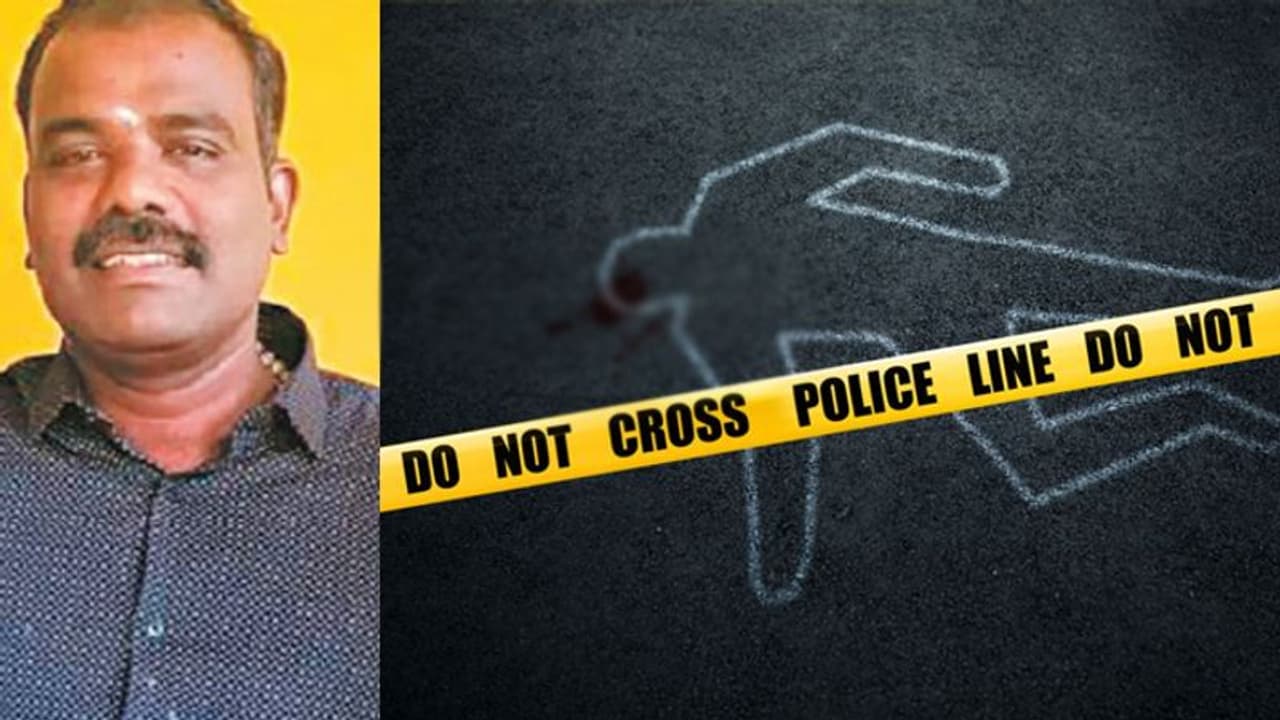 மருந்து கடை உரிமையாளர் சரமாரியாக வெட்டி படுகொலை.. இதுதான் காரணமா? பகீர் தகவல்..! மருந்து கடை உரிமையாளர் சரமாரியாக வெட்டி படுகொலை.. இதுதான் காரணமா? பகீர் தகவல்..!