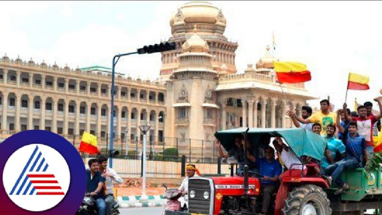 ಕನ್ನಡಪರ, ರೈತಪರ ಹೋರಾಟ ಹತ್ತಿಕ್ಕಲು ಮನಸೋ ಇಚ್ಛೆ ಕೇಸ್‌। ತಿಂಗಳಾದ ಮೇಲೆ ಬರುತ್ತೆ ನಾಲ್ಕಾರು ಸೆಕ್ಷನ್‌ಗಳಡಿ ನೋಟಿಸ್‌! 