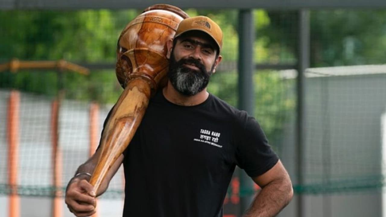 ಮನ್ ಕೀ ಬಾತ್ನಲ್ಲಿ ಬೆಂಗಳೂರು ಫಿಟ್ನೆಸ್ ಗುರು ಬಗ್ಗೆ ಮೋದಿ ಪ್ರಸ್ತಾಪ ಮನ್ ಕೀ ಬಾತ್ನಲ್ಲಿ ಬೆಂಗಳೂರು ಫಿಟ್ನೆಸ್ ಗುರು ಬಗ್ಗೆ ಮೋದಿ ಪ್ರಸ್ತಾಪ