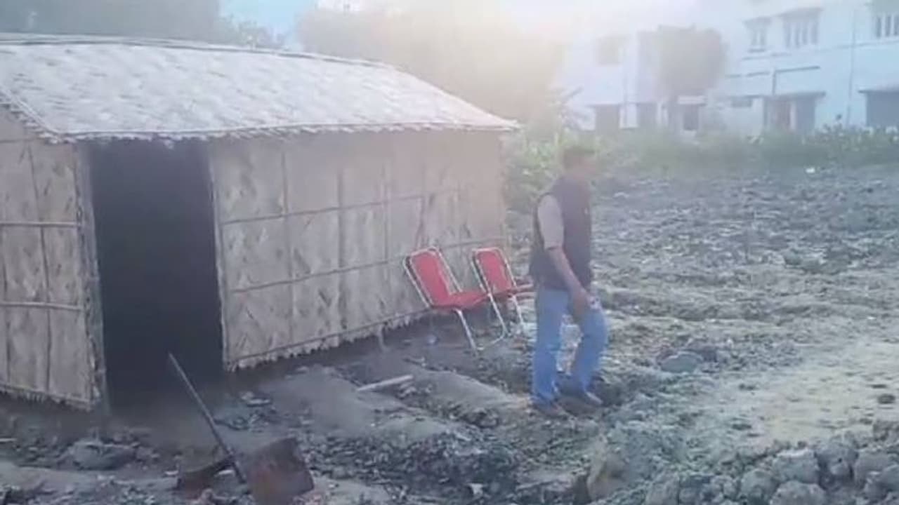 ഇങ്ങനെയുമുണ്ടോ കള്ളന്മാർ? പാലത്തിനും ടവറിനും പിന്നാലെ ഇപ്പോൾ തടാകവും, ഇതാ ചില വിചിത്രമോഷണങ്ങൾ