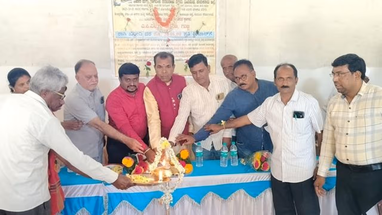 ಗುಬ್ಬಿಯಲ್ಲಿ ರಾಗಿ ಖರೀದಿ ಕೇಂದ್ರ ಆರಂಭ ಗುಬ್ಬಿಯಲ್ಲಿ ರಾಗಿ ಖರೀದಿ ಕೇಂದ್ರ ಆರಂಭ