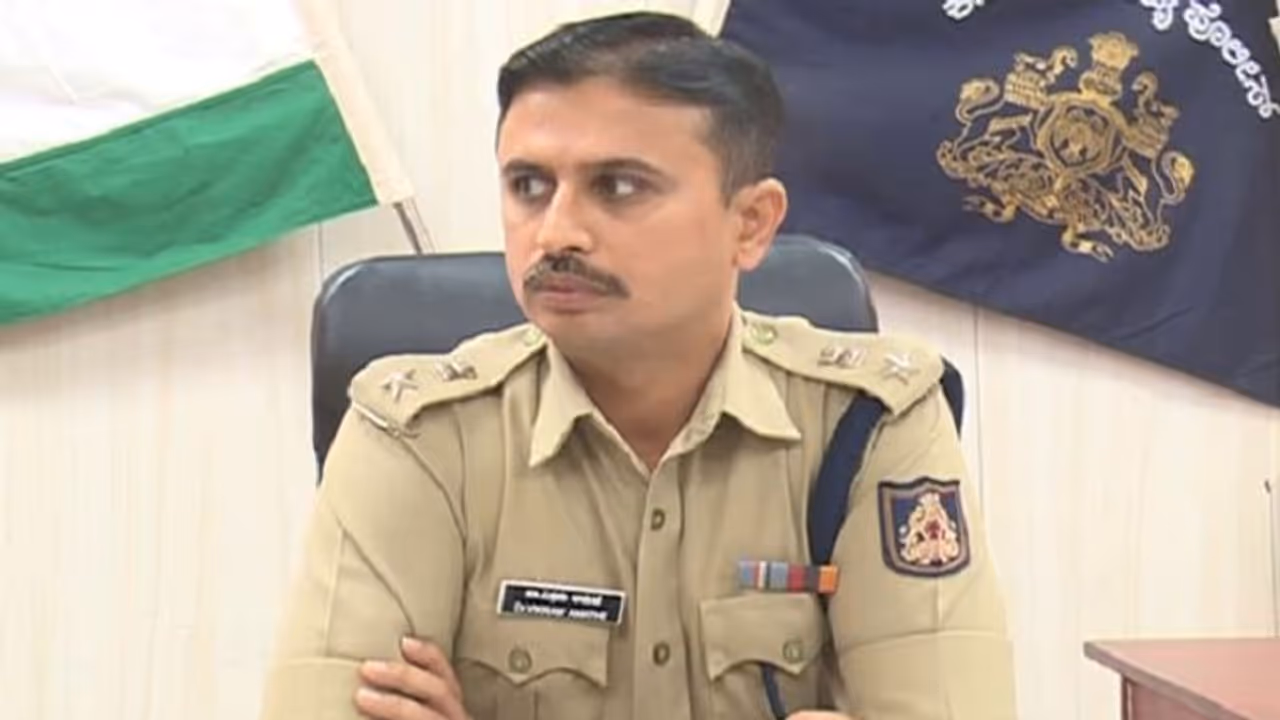 ಚಿಕ್ಕಮಗಳೂರು: ಖಾಸಗಿ ಶಾಲಾ ಆಡಳಿತ ಮಂಡಳಿ ವಿರುದ್ಧ ಪೋಕ್ಸೋ ಪ್ರಕರಣ ದಾಖಲು, ಎಸ್ಪಿ ಆಮಟೆ ಚಿಕ್ಕಮಗಳೂರು: ಖಾಸಗಿ ಶಾಲಾ ಆಡಳಿತ ಮಂಡಳಿ ವಿರುದ್ಧ ಪೋಕ್ಸೋ ಪ್ರಕರಣ ದಾಖಲು, ಎಸ್ಪಿ ಆಮಟೆ