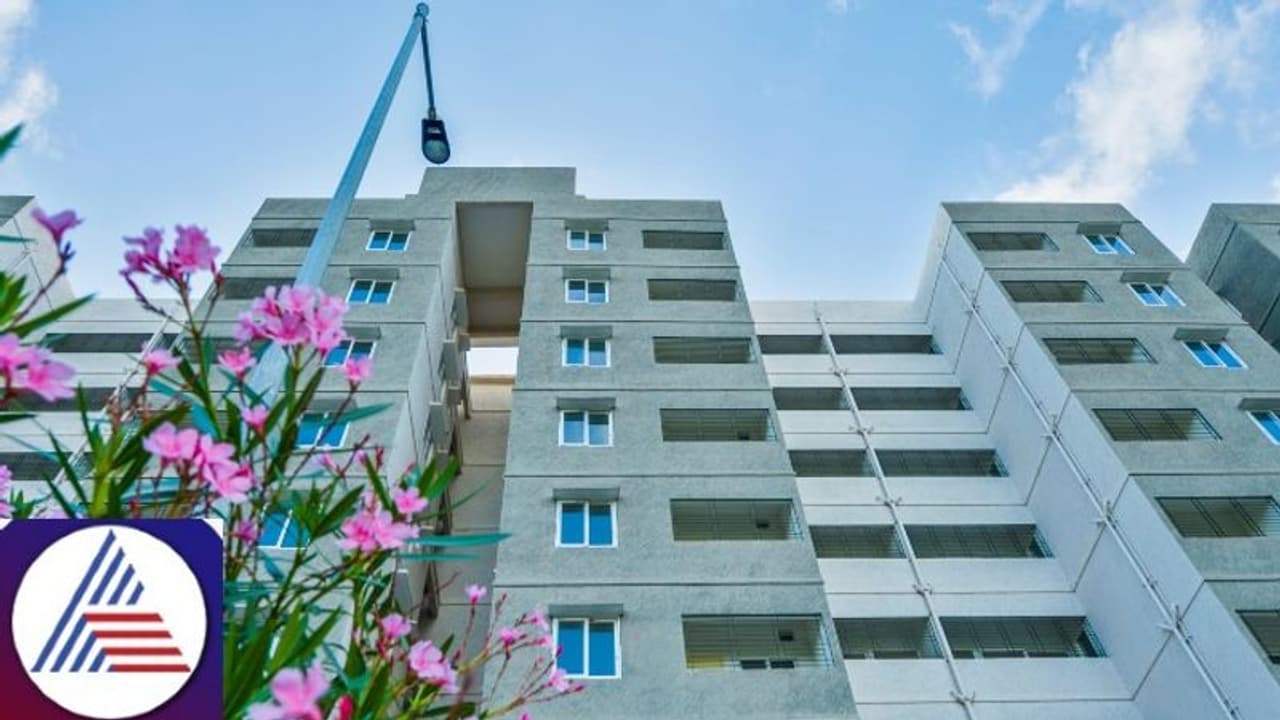 29 year old Bengaluru techie commits suicide by jumping from 21st floor at Sarjapur