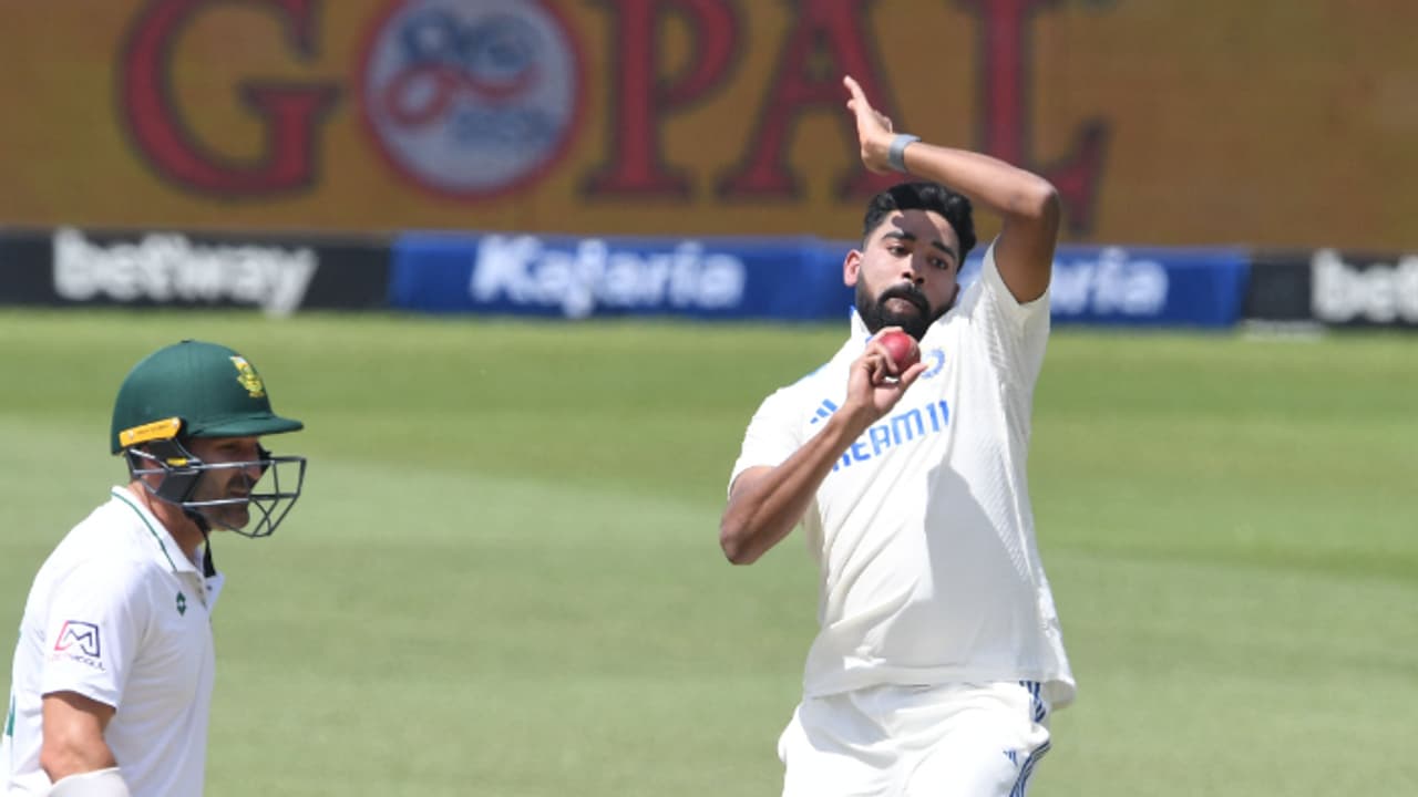 IND vs SA, 2nd Test: Mohammed Siraj sets social media on fire with 'Siuuuu' celebration after 5 wicket haul IND vs SA, 2nd Test: Mohammed Siraj sets social media on fire with 'Siuuuu' celebration after 5 wicket haul